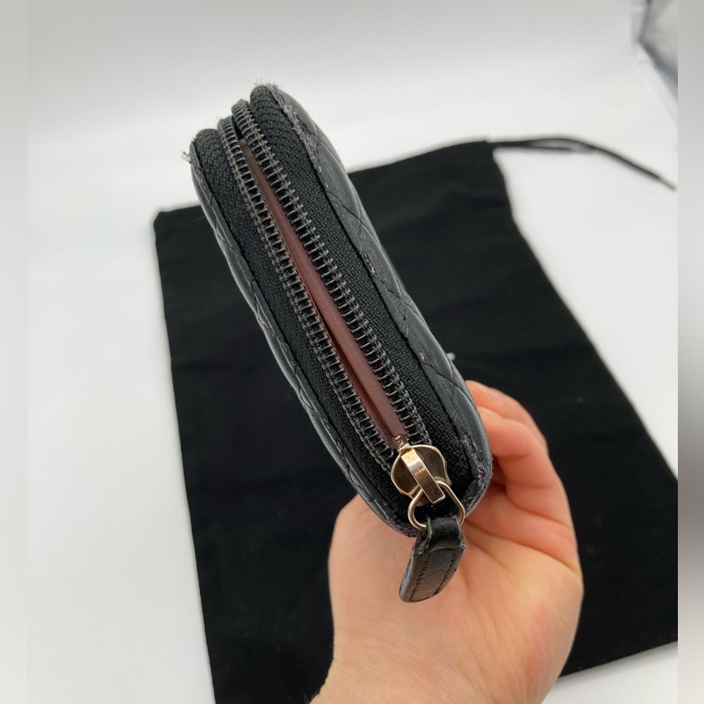 CHANEL CC QUILTED DIAMOND BLACK LAMBSKIN ZIPPY WALLET - Picture 10 of 15